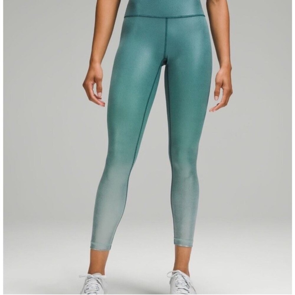 lululemon Wonder Train HR Ombré Foil “25 Legging Size 6